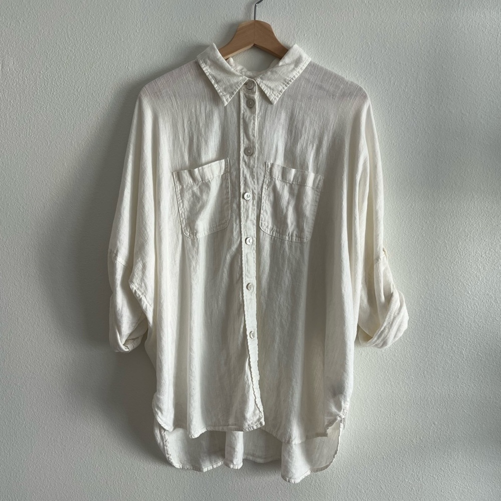 American Eagle Button Down Shirt